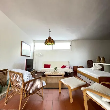 Apartment En Cala Privada *