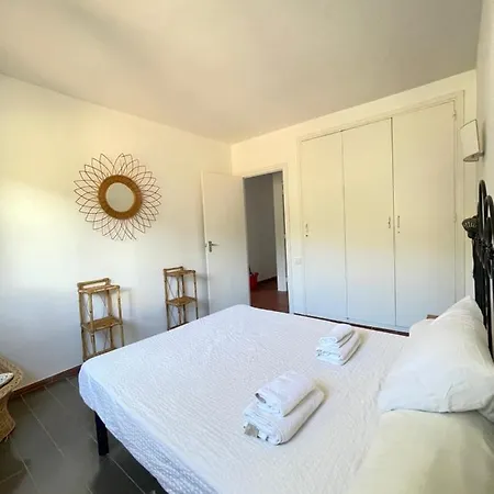 En Cala Privada Apartment *