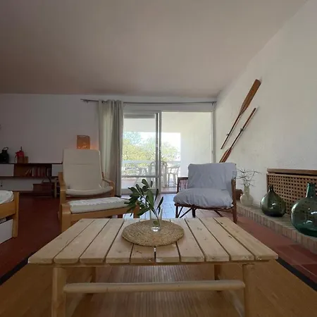 En Cala Privada Apartment Girona