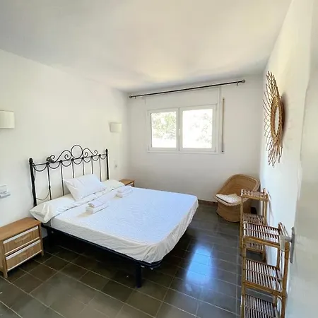 Apartment En Cala Privada *